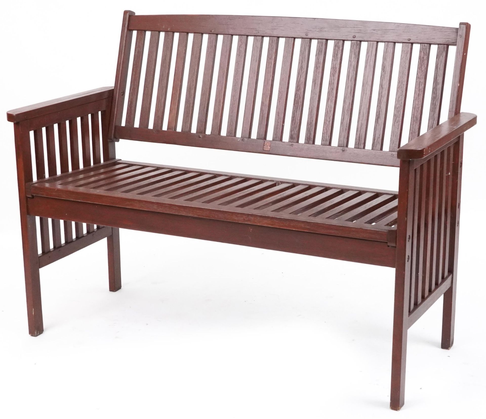 Stained teak slatted garden bench, 89cm H x 118.5cm W x 58cm D