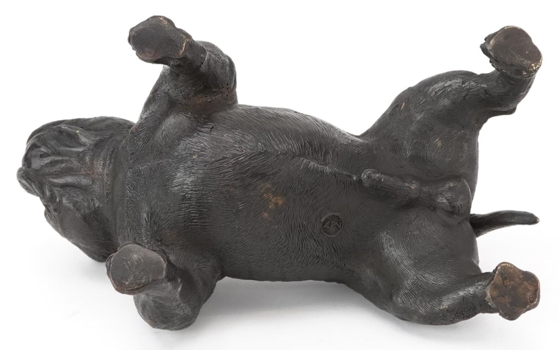 Patinated bronze Bullmastiff, impressed marks to the base, 19cm in length - Bild 3 aus 4