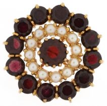 Antique style 9ct gold garnet and seed pearl cluster brooch, 2.7cm in diameter, 8.4g