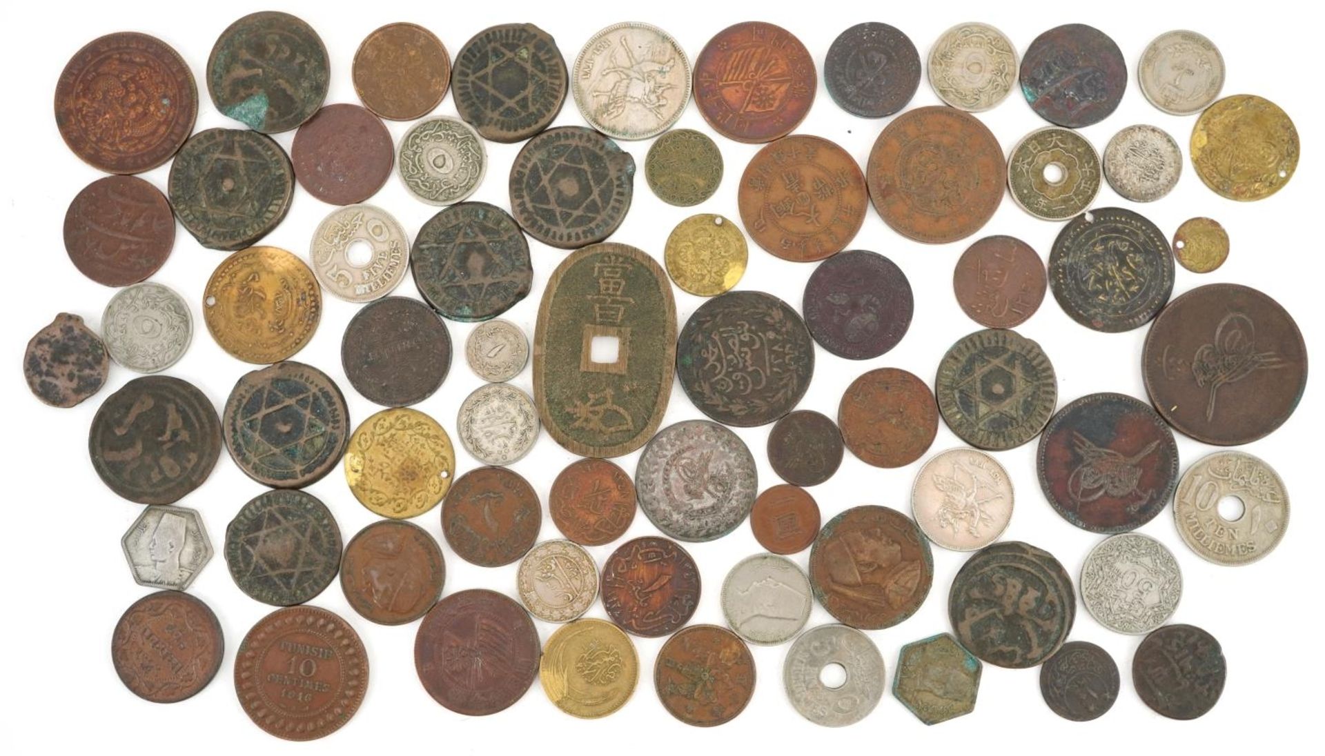 Antique and later Asian, Persian and African coinage including Japanese tenpo tsuho, tai-kuo - Bild 6 aus 10