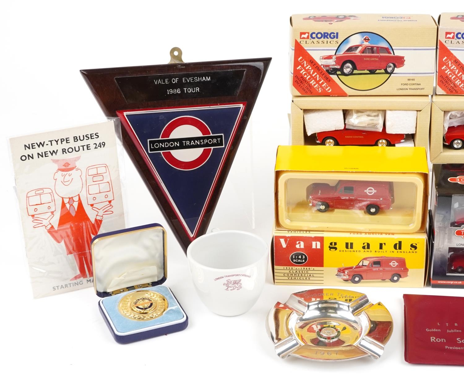 Automobilia interest London Transport collectables including Vanguards and Corgi diecast vehicles, - Image 2 of 3