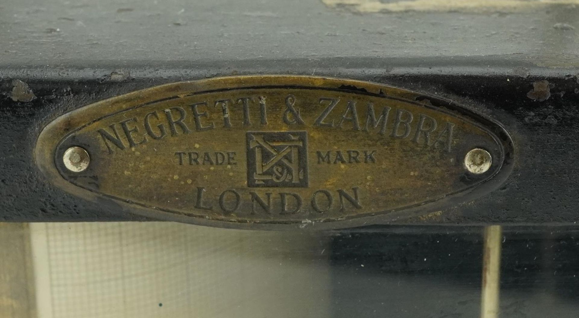 Negretti & Zambra barograph housed in a metal case with glass panel, 25.5cm wide - Image 3 of 6