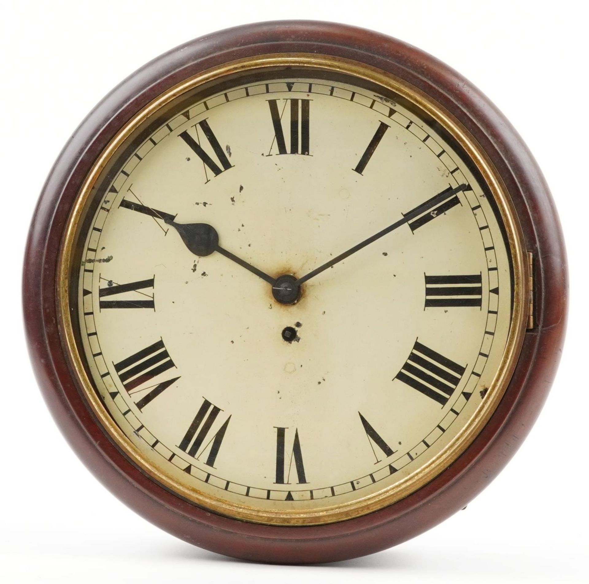 Victorian mahogany fusee wall clock having painted dial with Roman numerals, 36cm in diameter