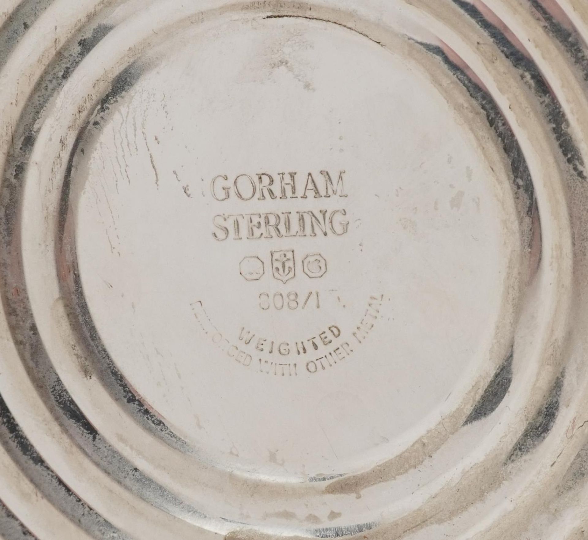 Gorham, American sterling silver three branch candelabra numbered 808/1 to the base, 29.5cm high, - Bild 5 aus 5