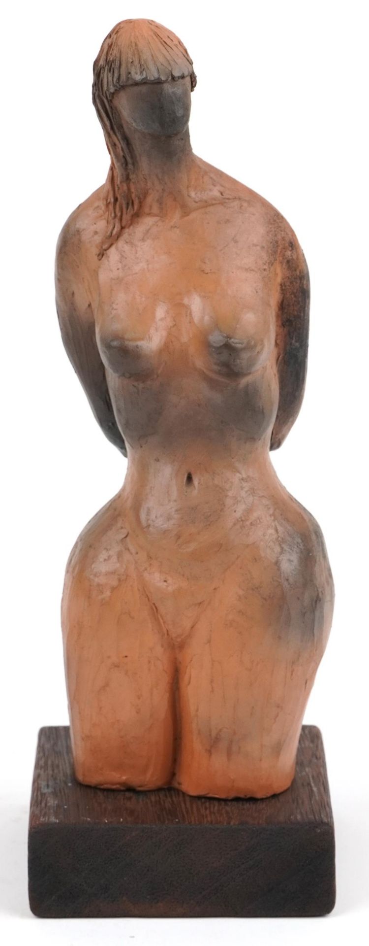 Neil Wilkinson, contemporary Brutalist terracotta sculpture of a nude female raised on square - Image 2 of 5