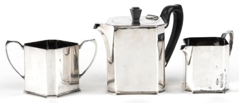 Marples, Wingfield & Wilkins of Sheffield, Art Deco silver plated three piece square section tea set