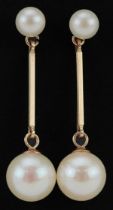 Pair of 9ct gold cultured pearl drop earrings, each 2.8cm high, total 2.4g