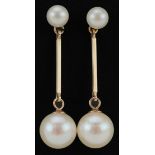 Pair of 9ct gold cultured pearl drop earrings, each 2.8cm high, total 2.4g