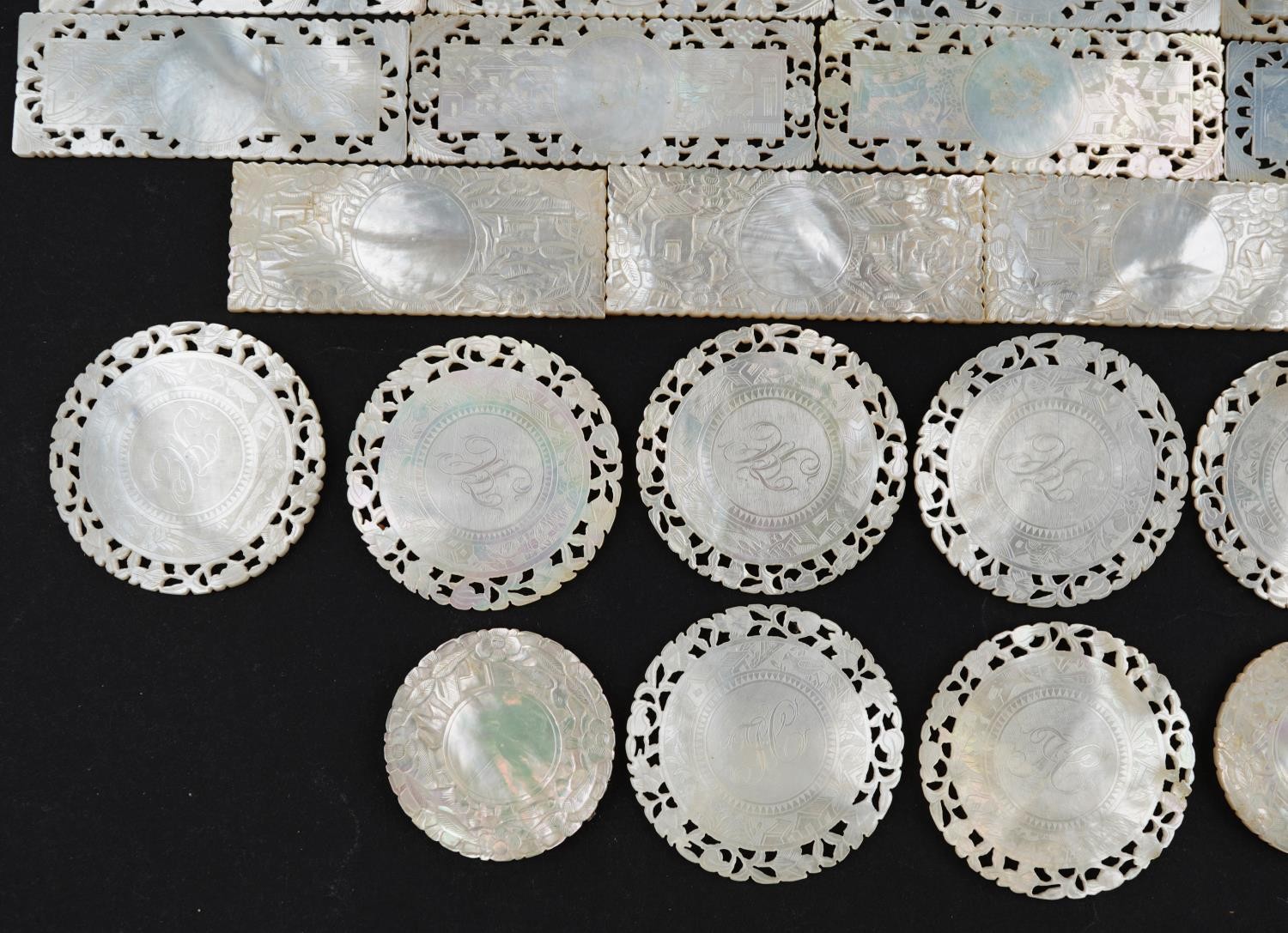 Good collection of Chinese Canton mother of pearl gaming counters including examples finely and - Image 10 of 19