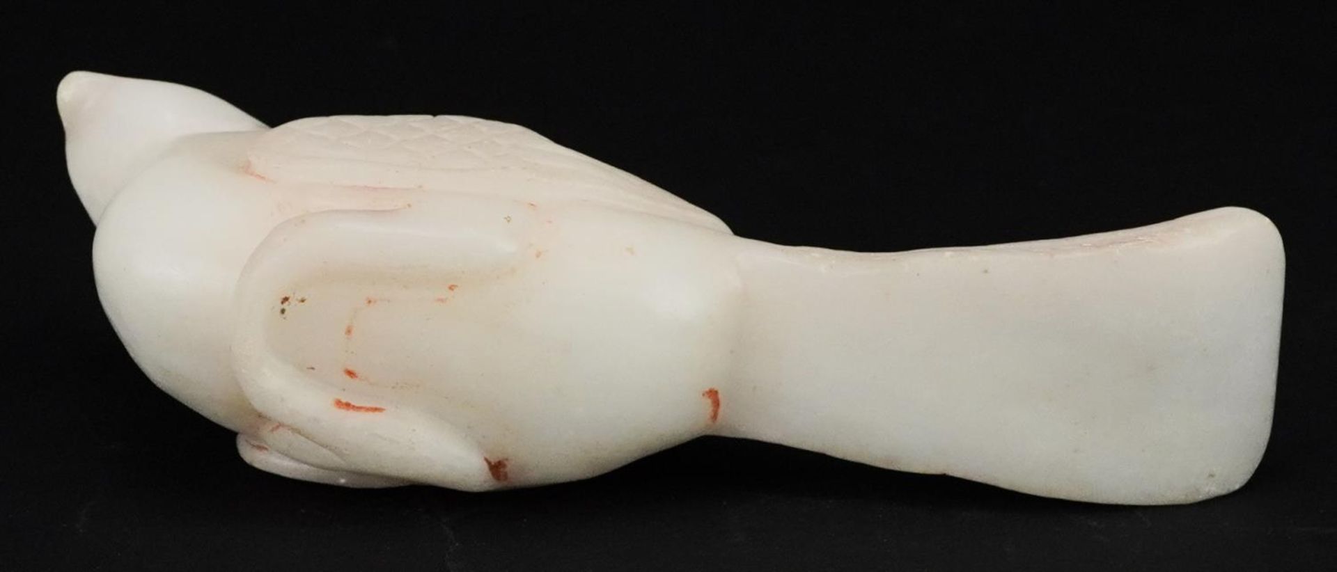 Indian white jade carving of a bird, 10.5cm in length - Bild 7 aus 7