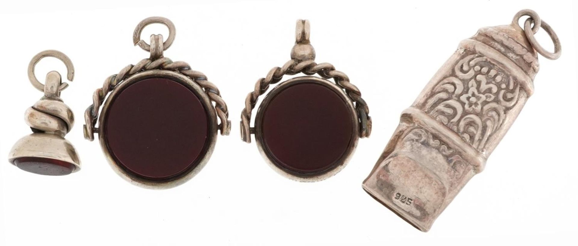 Antique and later silver jewellery comprising two bloodstone and carnelian spinner fobs, garnet - Image 2 of 4