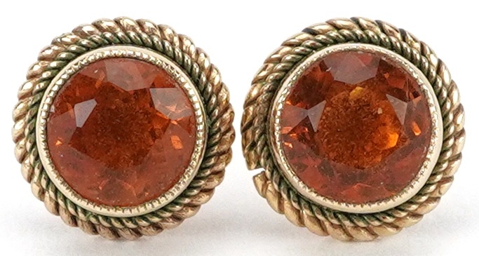 Pair of 9ct gold citrine stud earrings, each 9mm in diameter, total 2.0g