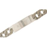 Heavy gentlemen's silver identity bracelet with bark design strap, 22cm in length, 114.8g