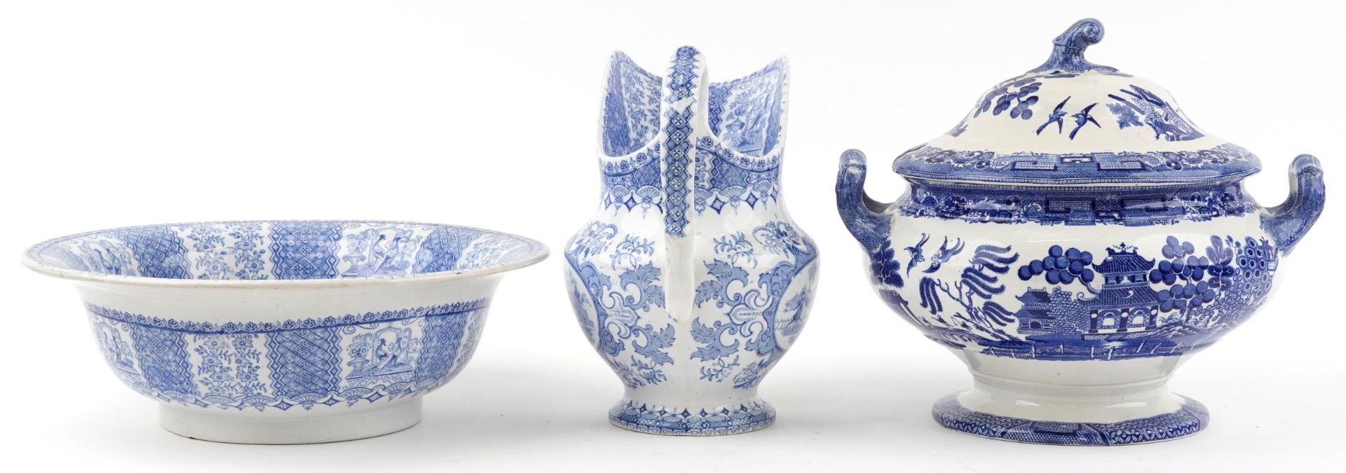 Victorian blue and white wash jug and basin, transfer printed in the Tyrolienne pattern and a - Bild 6 aus 10