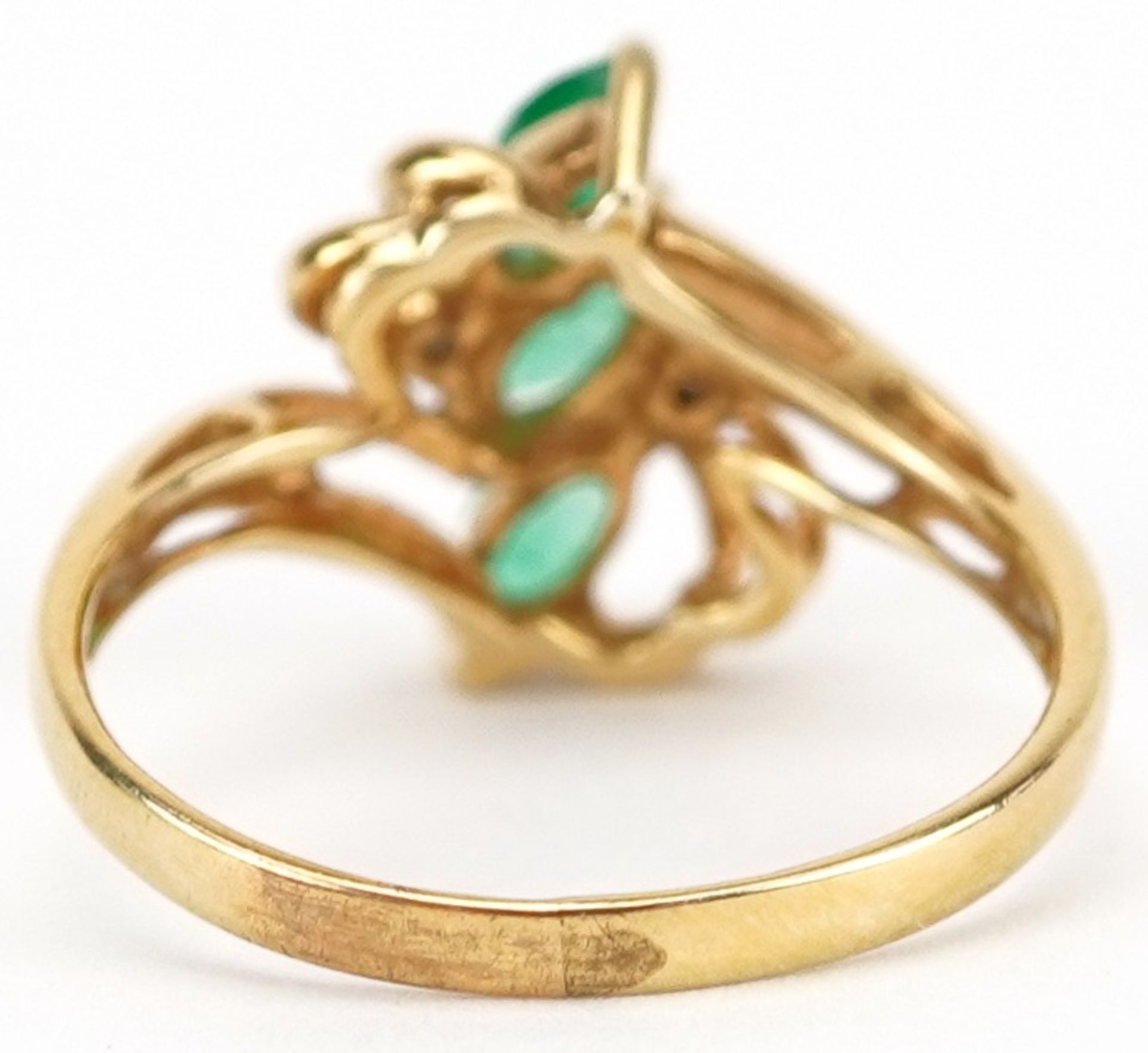 14K gold emerald and diamond naturalistic crossover ring, size L, 2.4g - Image 2 of 5