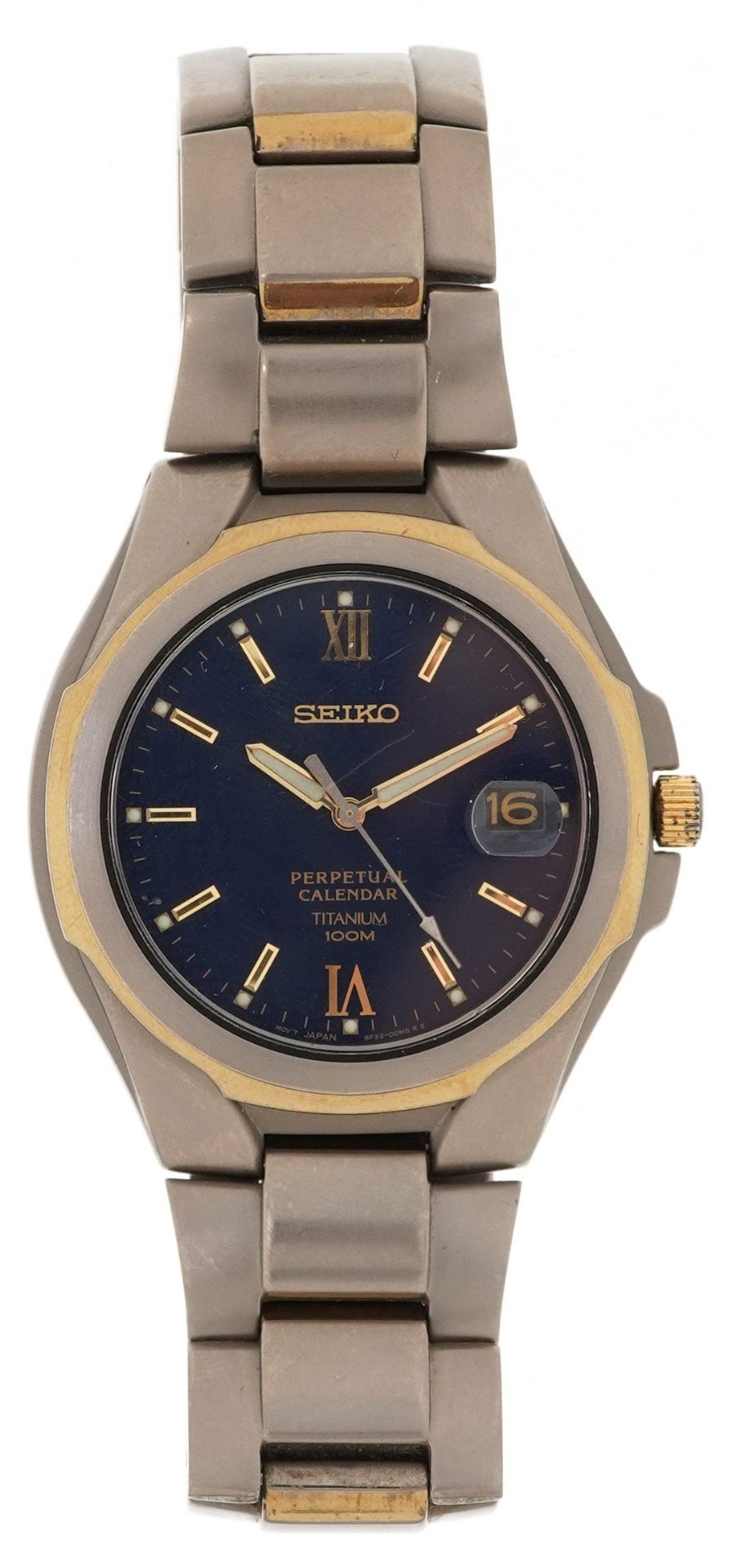 Seiko, gentlemen's Seiko Titanium calendar quartz wristwatch having date aperture, with paperwork - Bild 2 aus 8