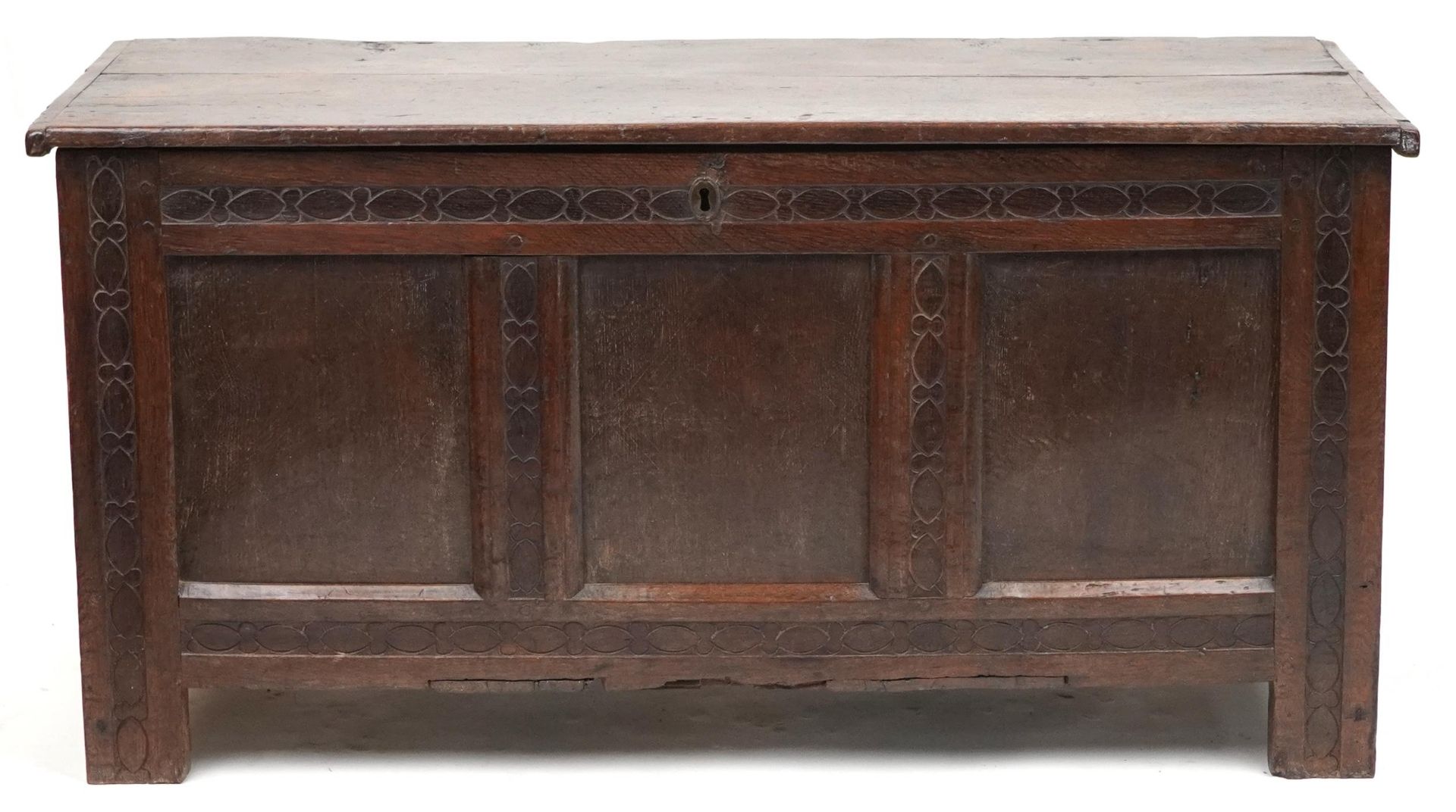 17th/18th century oak three panel coffer with carved borders, 59cm H x 118cm W x 51cm D - Image 4 of 6