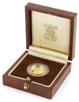 Elizabeth II 1990 Britannia 1/10th ounce fine gold ten pound coin housed in a fitted Royal Mint case