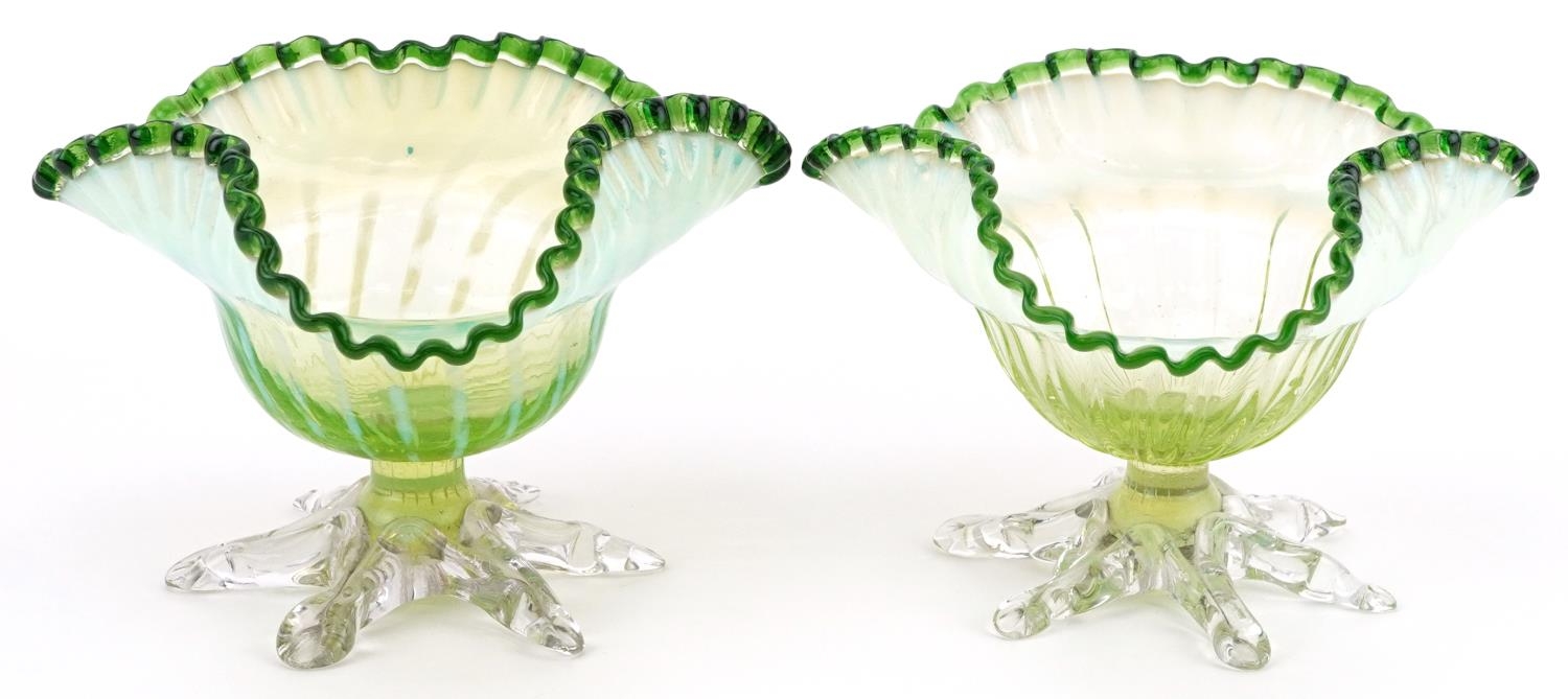 Pair of Victorian six footed Vaseline frilled glass bowls, 12cm in diameter - Image 3 of 5