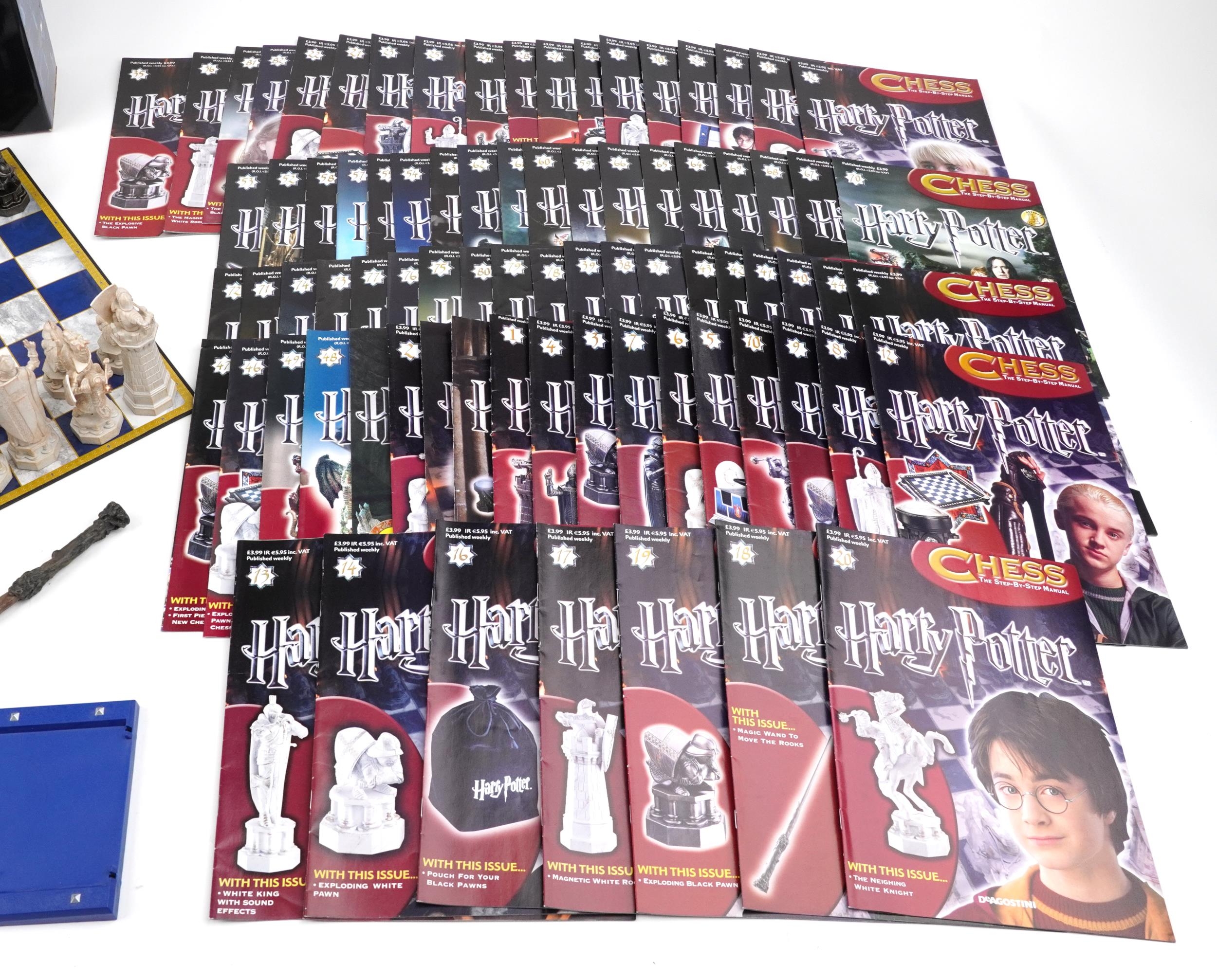 Harry Potter chess set with board and magazine published by D'Agostino 2007, the largest pieces - Image 3 of 9