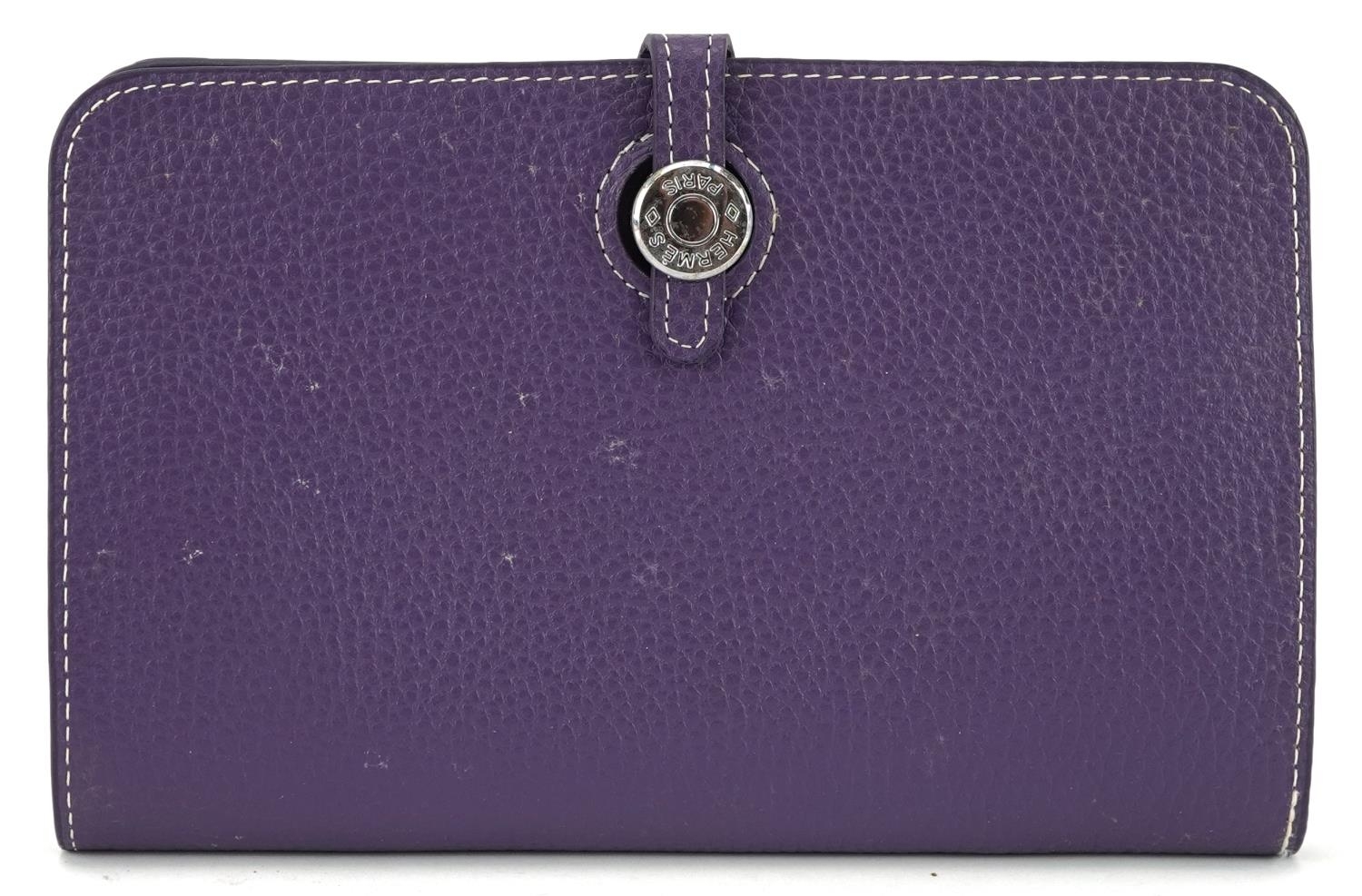 Hermes, French purple leather clutch purse with cardholder, dust bag and box, the clutch bag 19. - Image 3 of 6