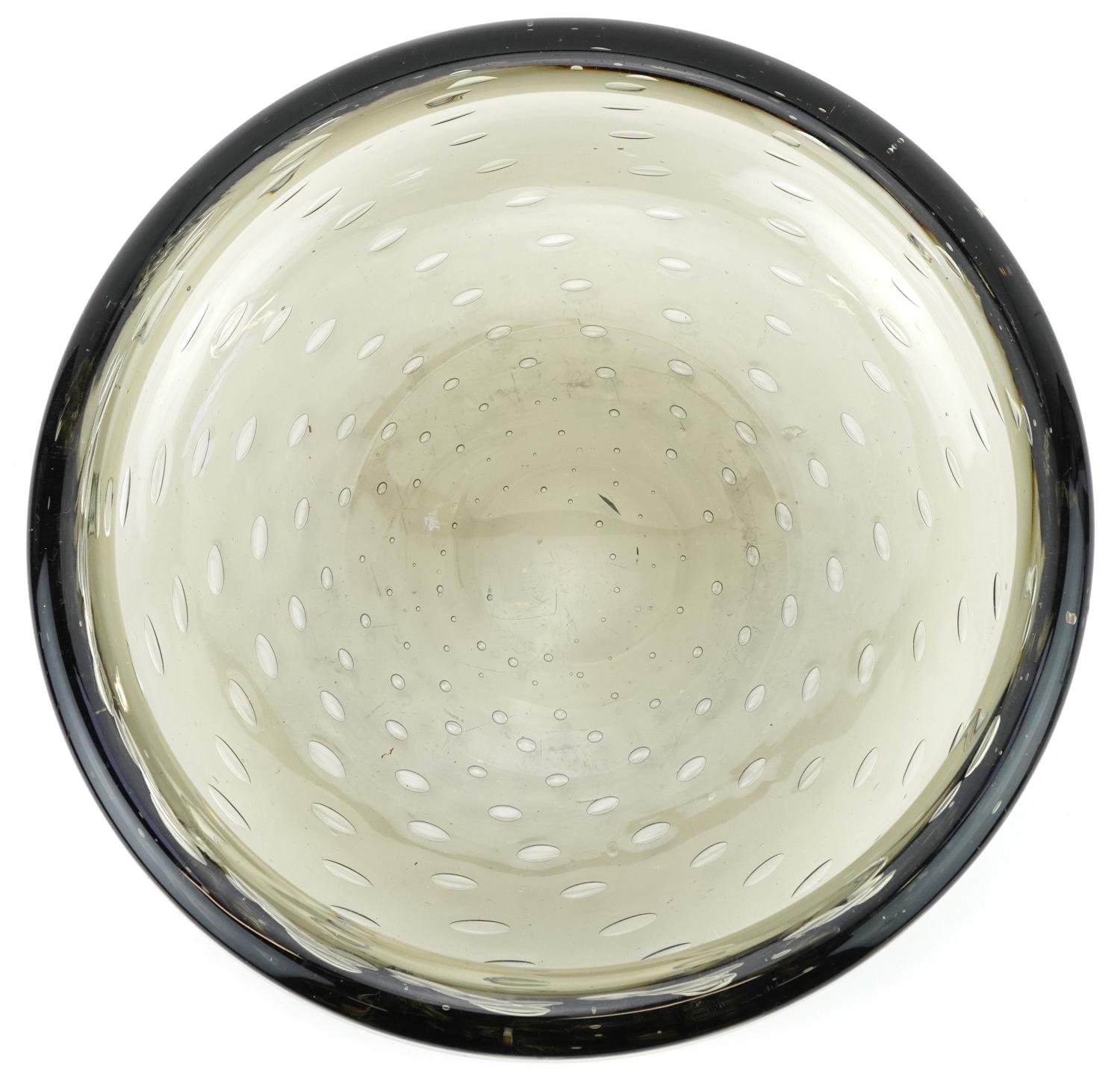 Geoffrey Baxter for Whitefriars, mid century centre bowl with controlled bubbles, 25cm in diameter - Image 3 of 4