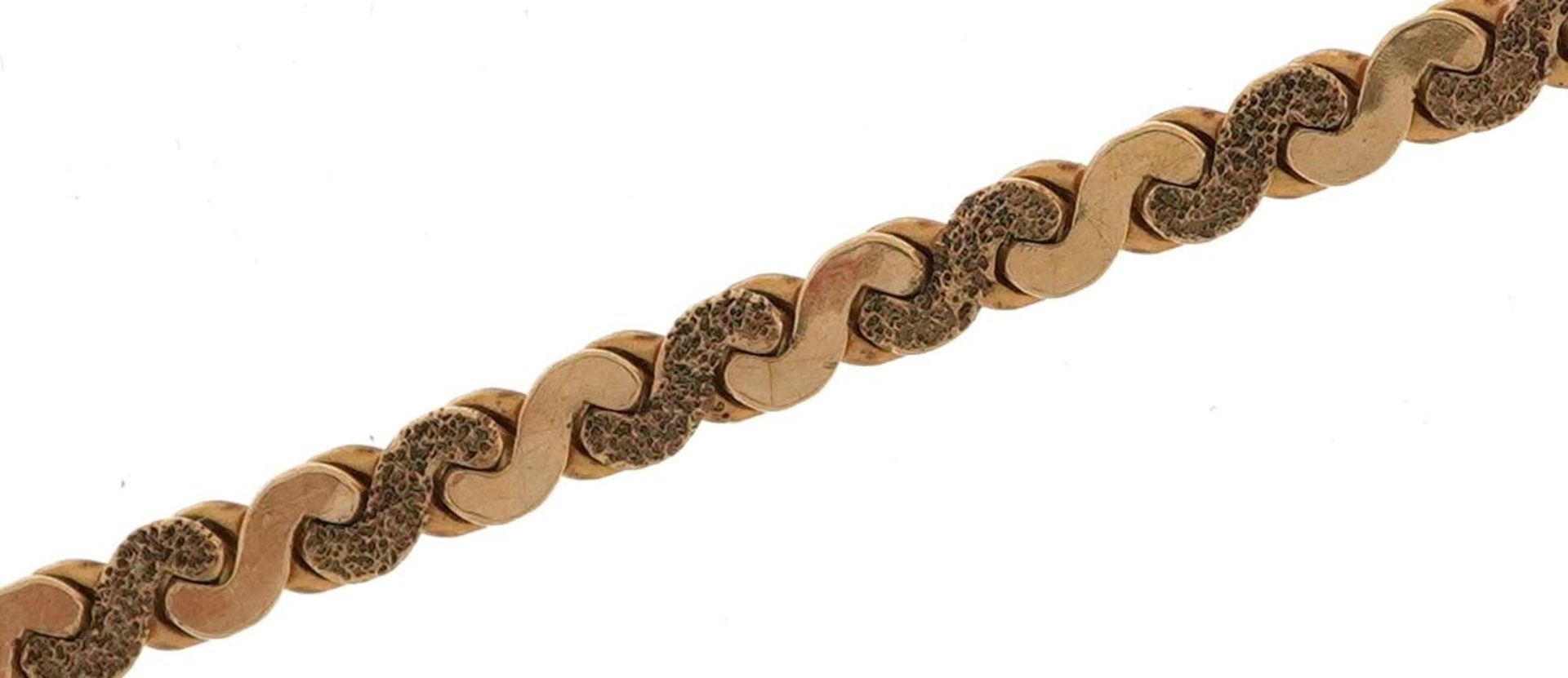 9ct gold S link bracelet, 18cm in length, 4.5g