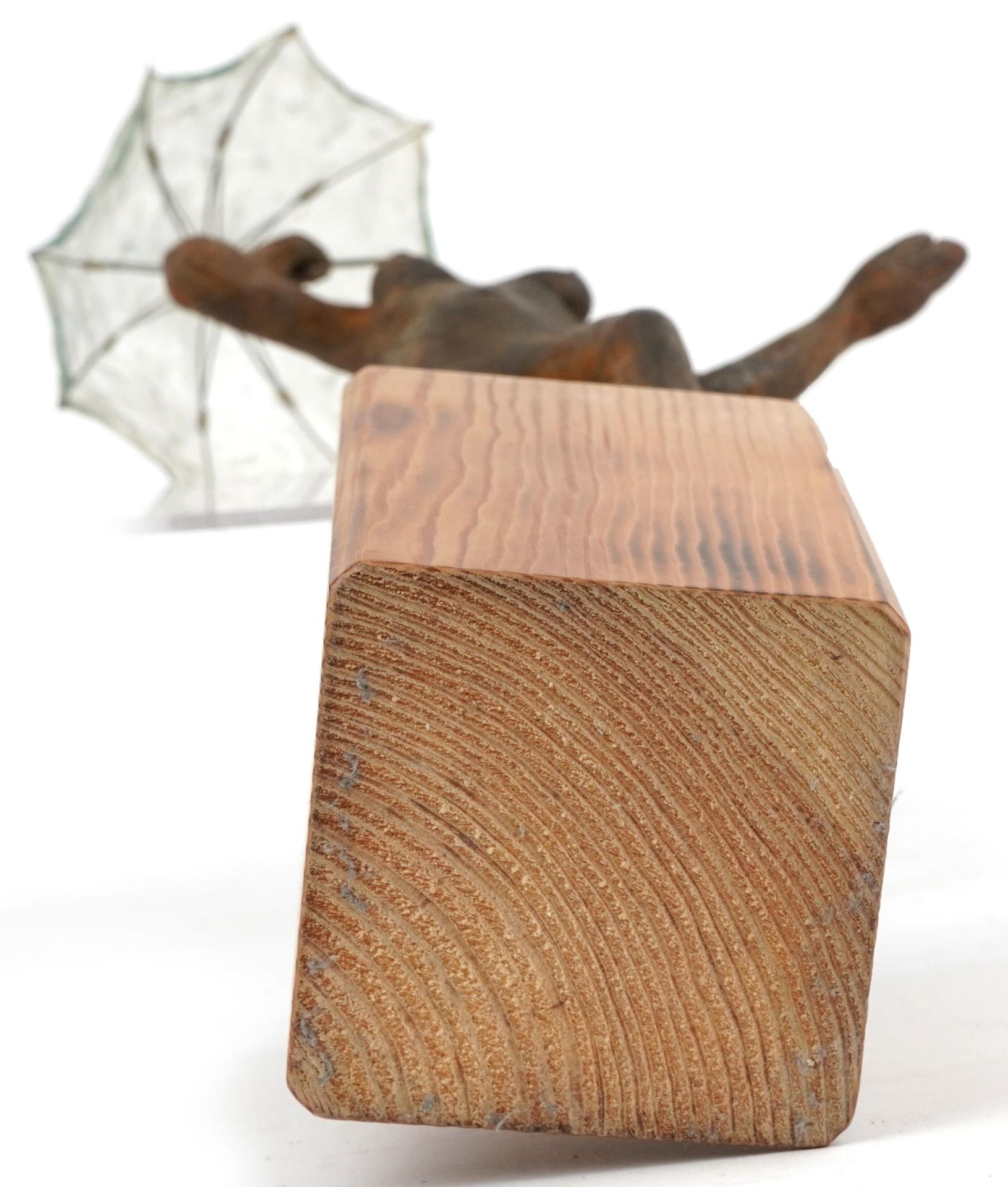 Neil Wilkinson, contemporary Brutalist cast resin sculpture of a nude female holding an umbrella - Image 4 of 4