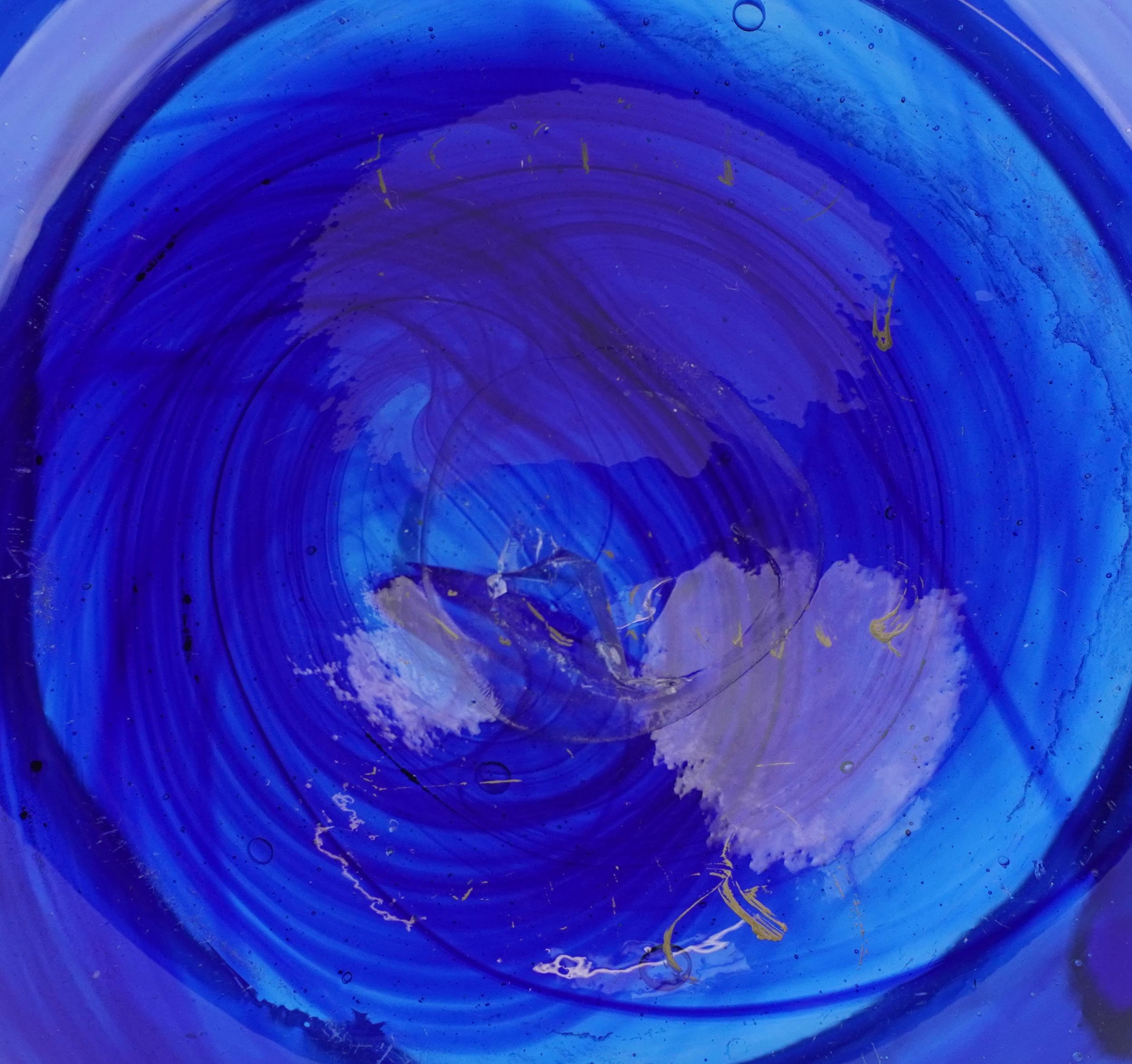 Blue art glass jug with unpolished pontil, 18cm high - Image 5 of 5