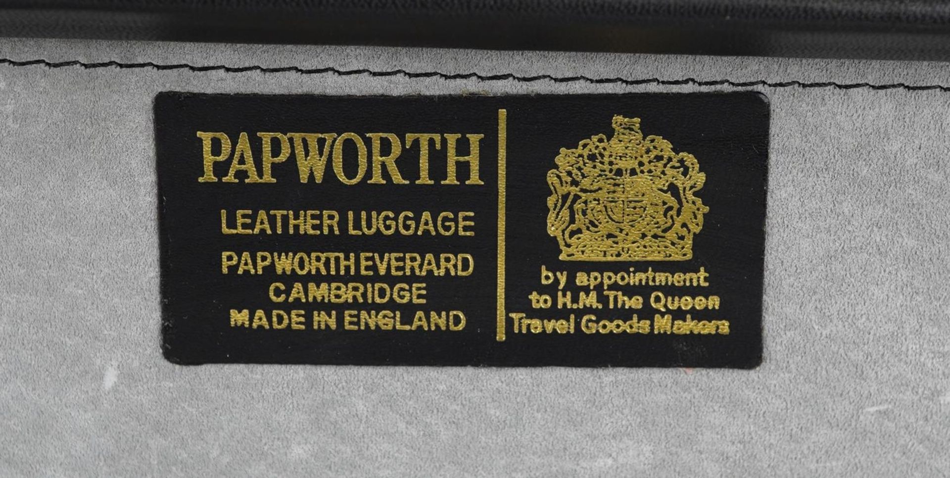 Two vintage leather briefcases including a breweriana interest custom Carlsberg Export burgundy - Bild 6 aus 8