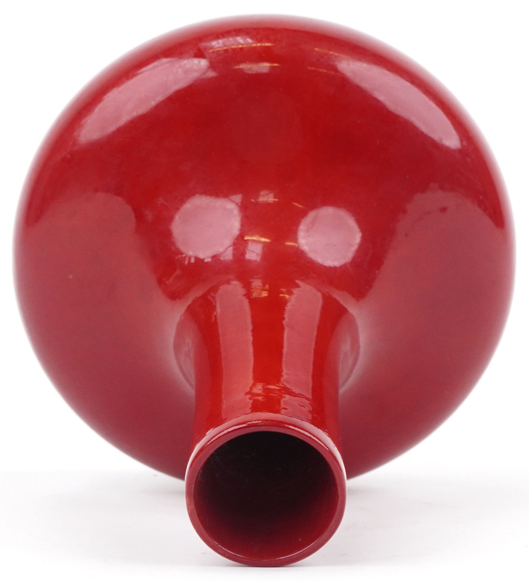 Large Bernard Moore red flambe vase, inscribed BM England to the base, 26.5cm high - Bild 3 aus 5
