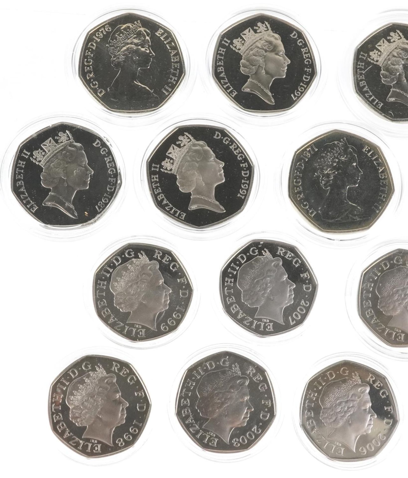 Twenty one Elizabeth II fifty pence pieces, predominantly proofs, various dates - Bild 5 aus 6