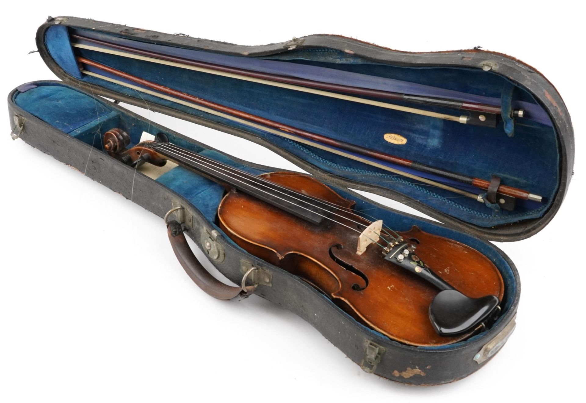 Old wooden violin with two bows housed in a fitted Reliance protective travel case, the violin - Bild 4 aus 4