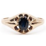 9ct gold sapphire solitaire ring with pierced setting size V/W, 3.4g