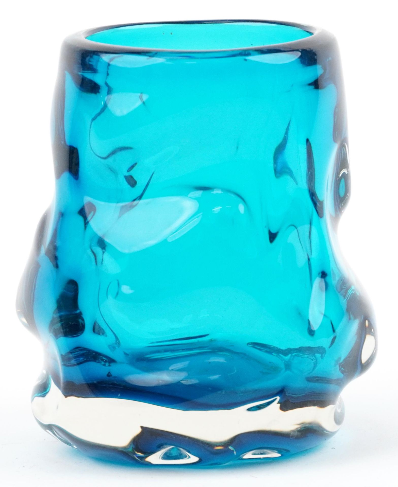 Geoffrey Baxter for Whitefriars, knobbly glass vase in kingfisher blue, 22.5cm high - Bild 2 aus 4