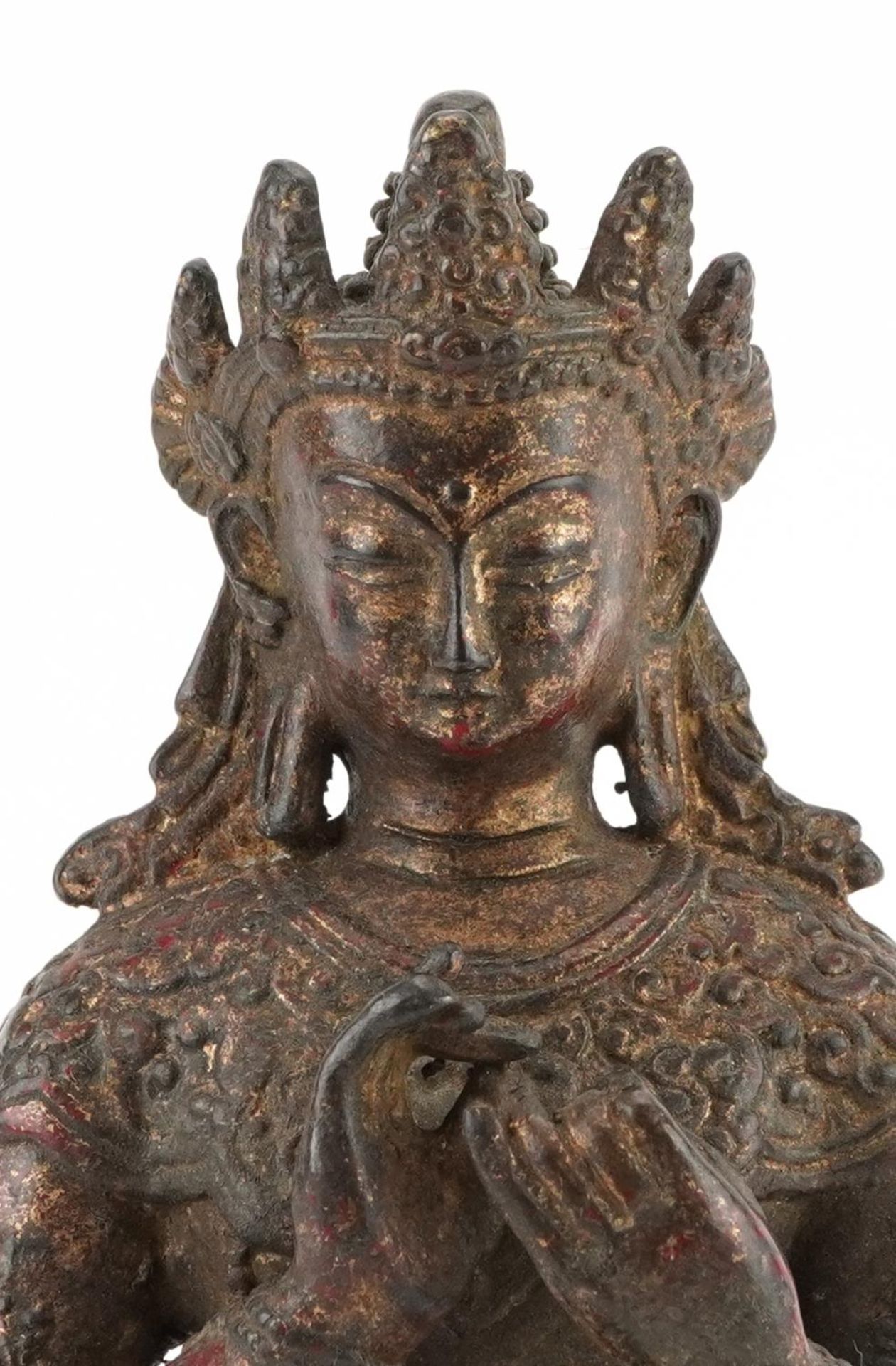 Chino Tibetan gilt bronze figure of seated Buddha, 20.5cm high - Bild 2 aus 7
