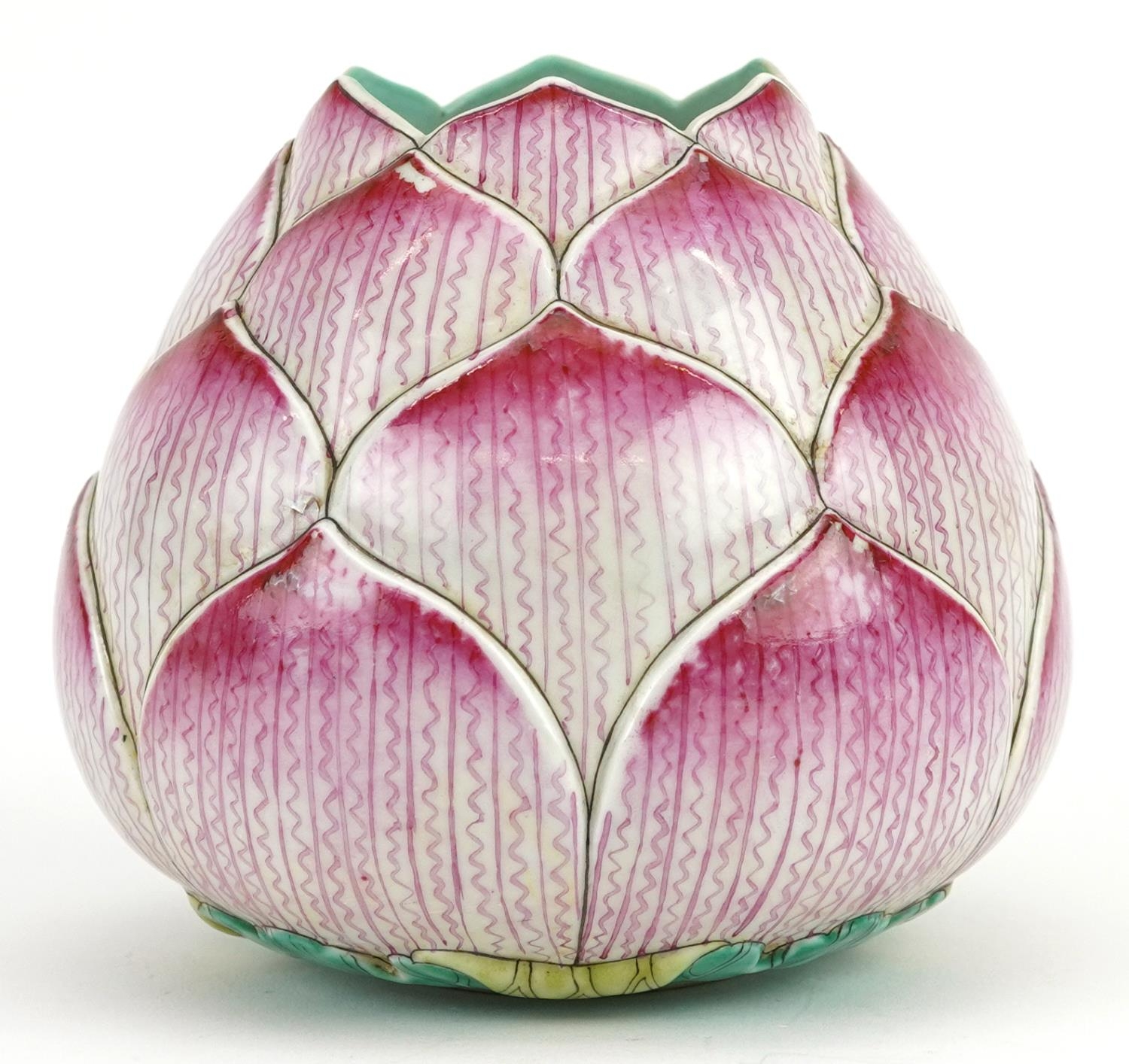 Chinese porcelain naturalistic vase in the form of a lotus flower, six figure iron red character - Image 3 of 7