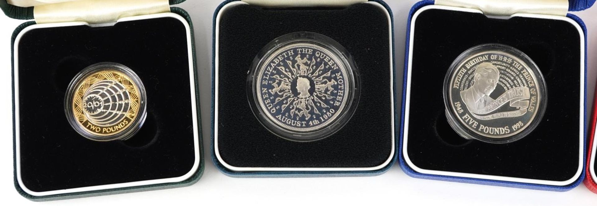 Six silver proof coins by The Royal mint with fitted cases and certificates, comprising 90th - Bild 2 aus 5