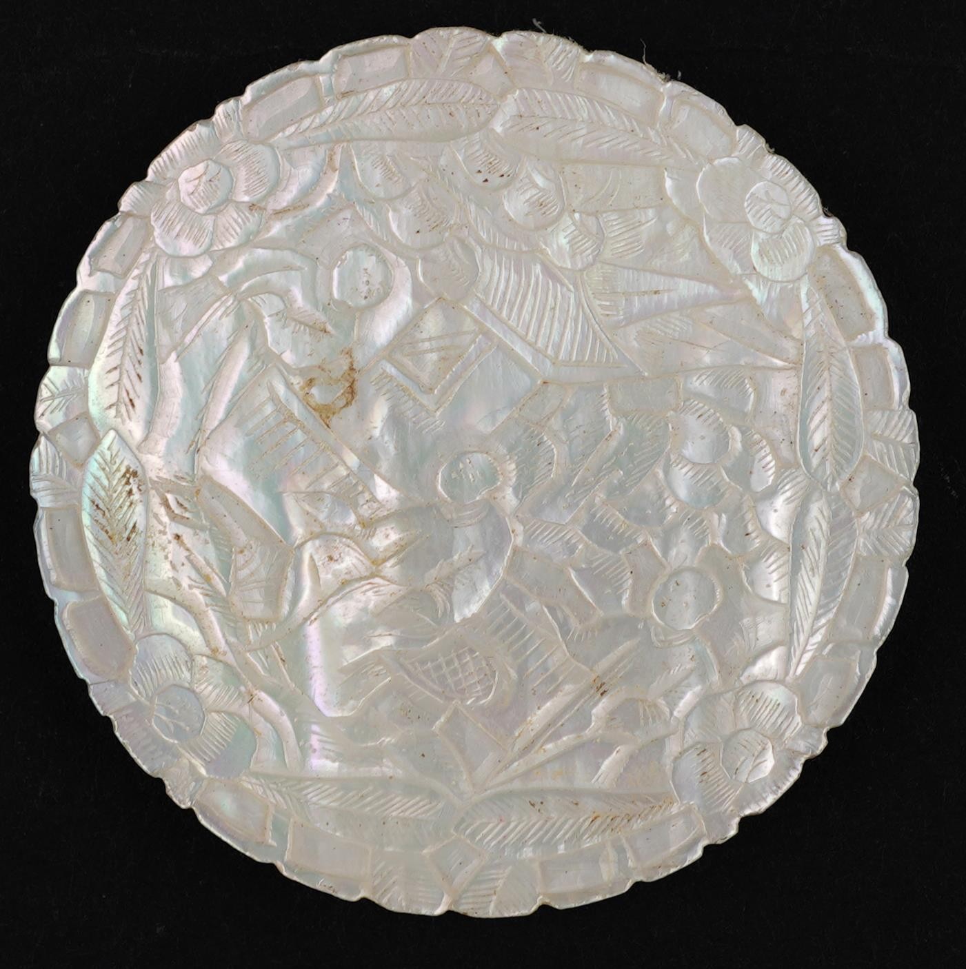 Good collection of Chinese Canton mother of pearl gaming counters including examples finely and - Image 16 of 19
