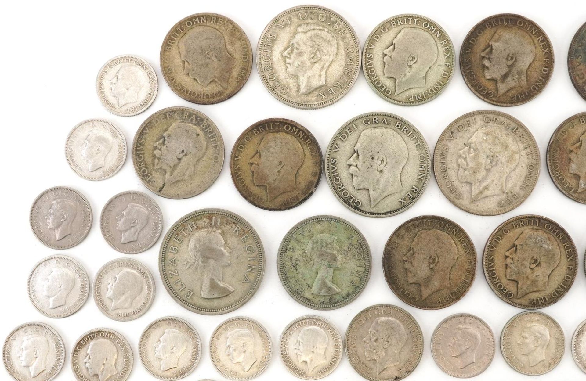 British pre decimal, pre 1947 coinage including half crowns and shillings, 320g - Bild 2 aus 10