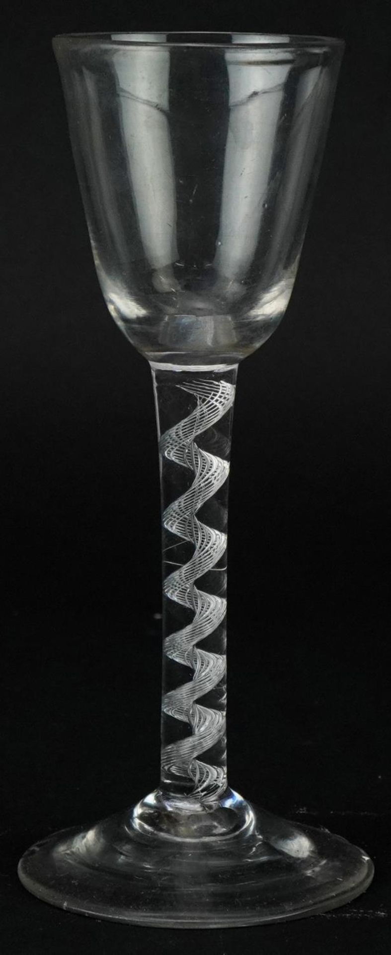 18th century wine glass with air twist stem, 15.5cm high - Image 3 of 4