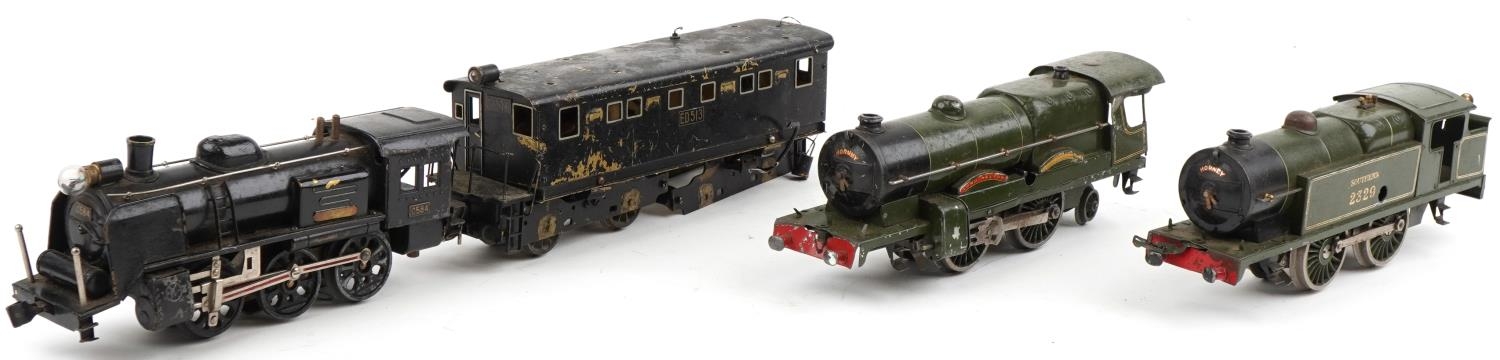 Tinplate clockwork railway trains for Southern Railway 2329 The Lord Nelson and an American style - Image 2 of 6