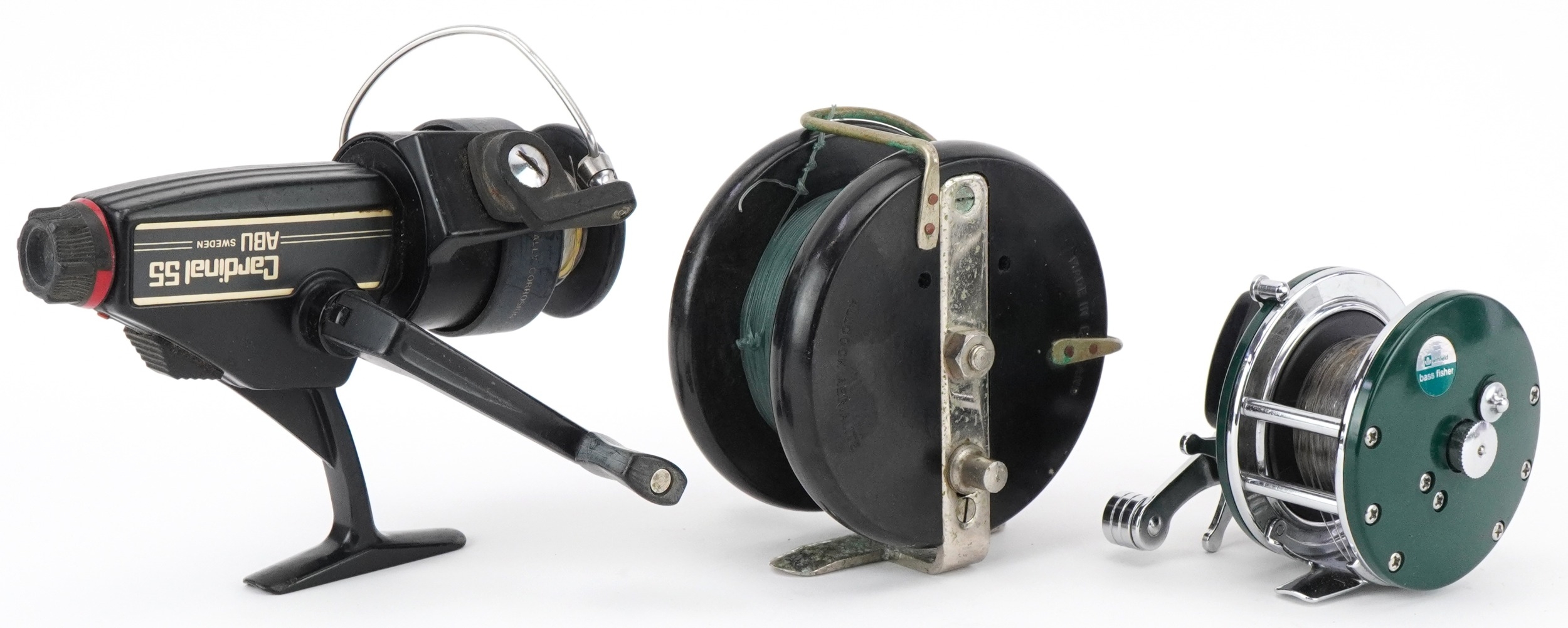 Three vintage fishing reels including a Swedish Cardinal 55 example and Allcock Aerialite - Bild 3 aus 7