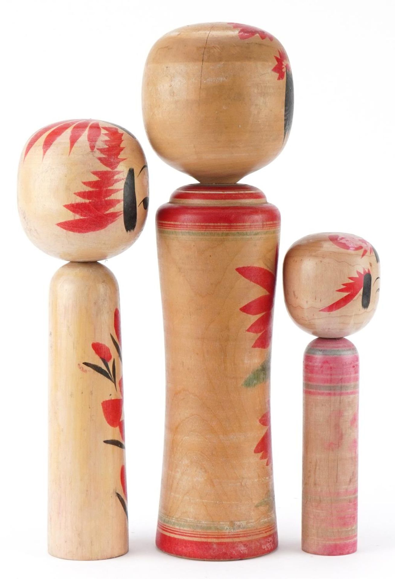Three Japanese wooden and lacquered Kokeshi dolls, the largest 36cm high - Bild 4 aus 7