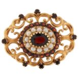 10ct gold Bohemian garnet and seed pearl openwork brooch, 3.2cm wide, 8.5g