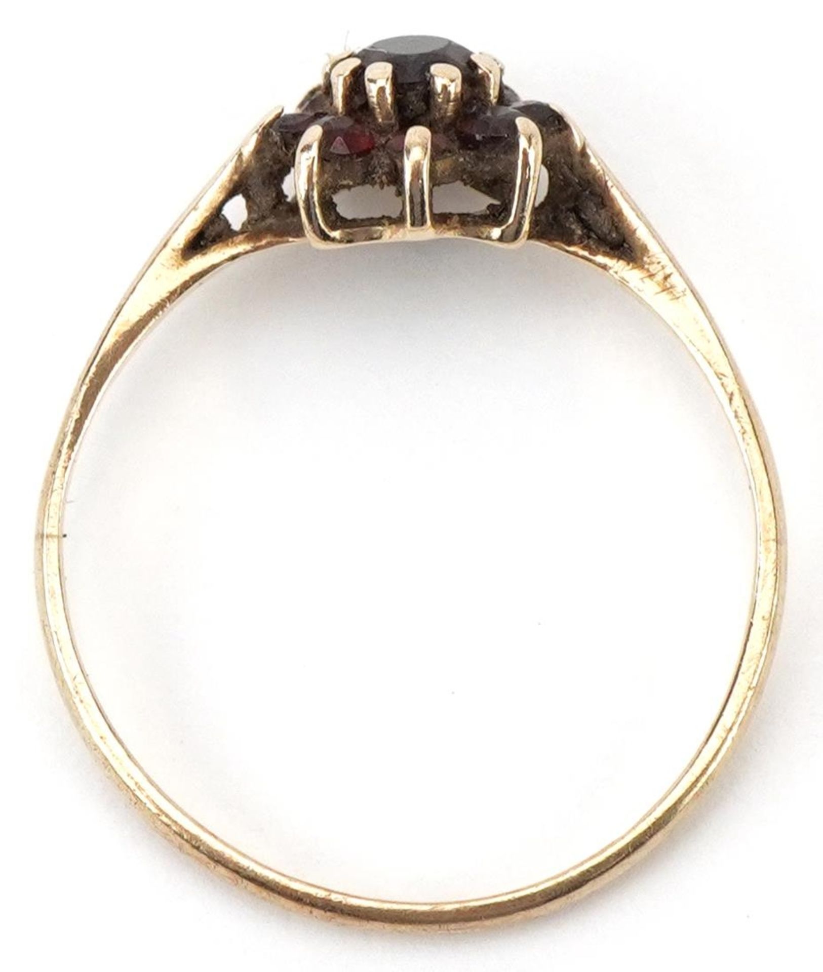 9ct gold Bohemian garnet cluster ring, size N, 1.3g - Bild 3 aus 4