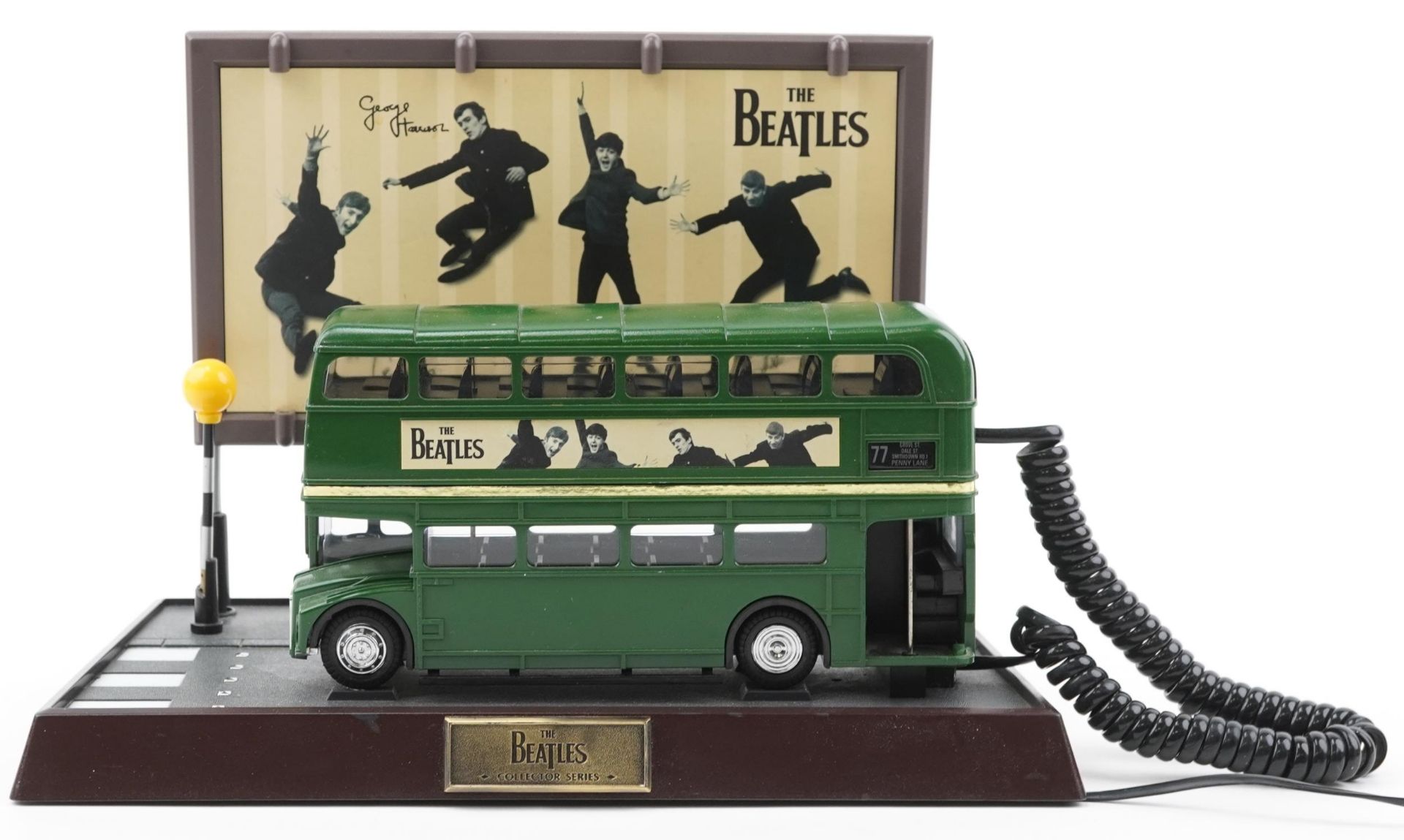 Vintage The Beatles Collector's series Routemaster bus telephone, 31cm wide - Bild 2 aus 5