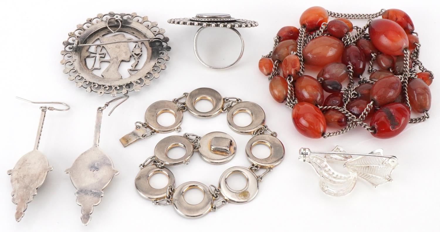 Antique and later silver and white metal jewellery including carnelian necklace and earrings, - Image 2 of 3