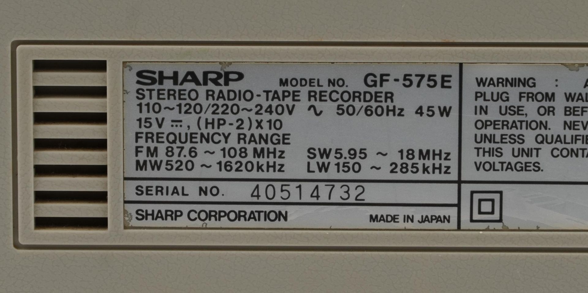 Vintage audio equipment including Sharp GF-575 ghetto blaster, Murphy radio and Perdio portable - Bild 5 aus 6