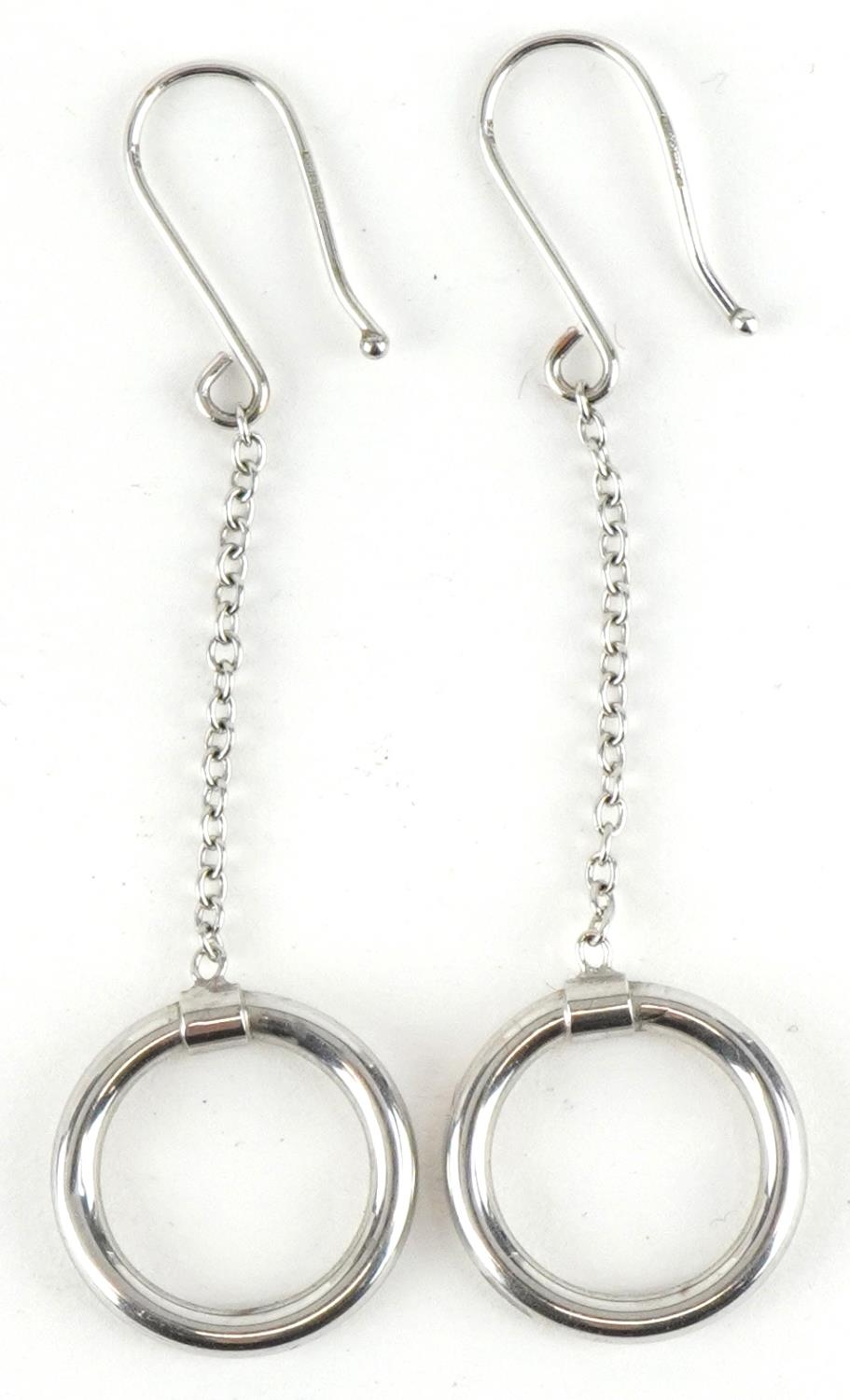 Pair of 9ct white gold hoop and chain drop earrings, each 5.5cm high, total 1.0g - Image 2 of 3